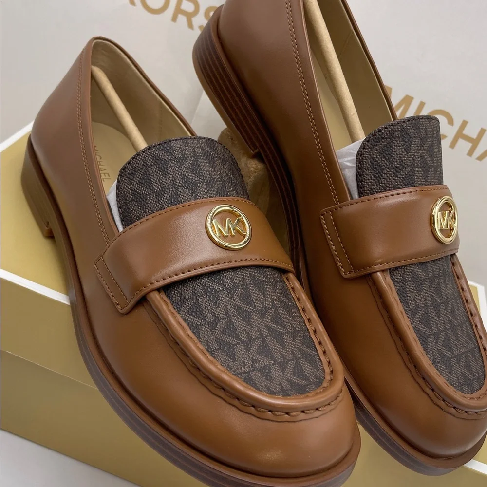 Michael Kors HANNAH LOAFER
FAUX LEATHER
49F5HNFP2L
Brown - Picture 6 of 16